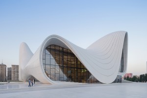 52851f2be8e44e524b0001ab_heydar-aliyev-center-zaha-hadid-architects_hac_photo_by_iwan_baan_-2-