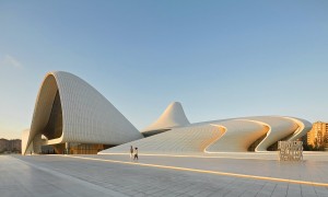 Heydar-Aliyev-Centre_10_Hufton-Crow_web
